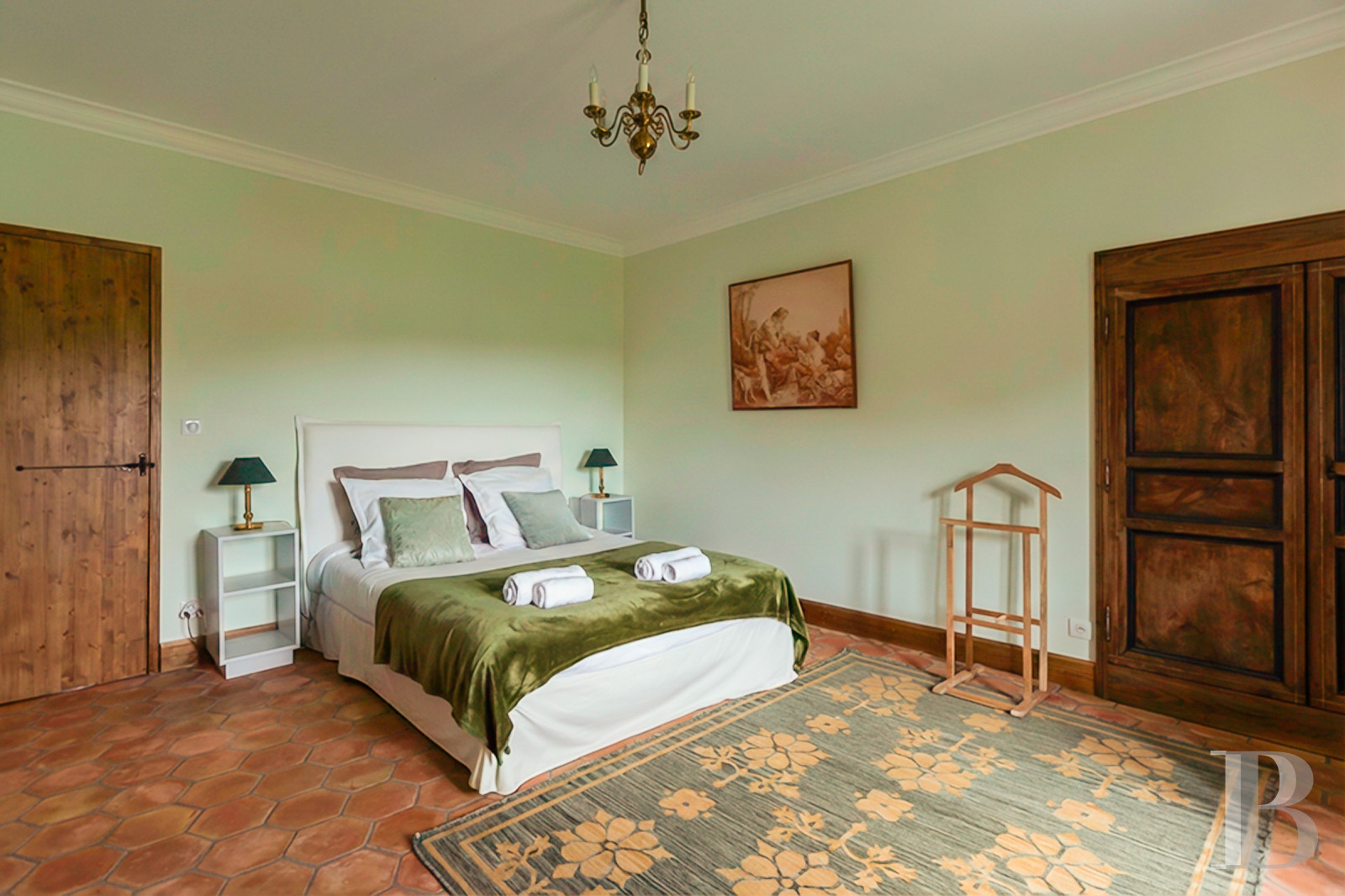 En Ardèche, à Saint-Alban-Auriolles, une ancienne ferme du 17e siècle à l’ombre d’un château - photo  n°13